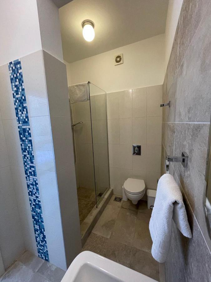 Two Palms Apartment 苏托莫雷 外观 照片