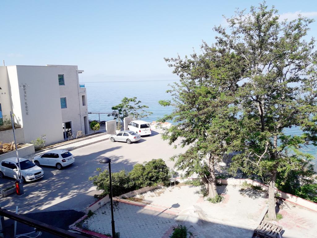 Two Palms Apartment 苏托莫雷 外观 照片